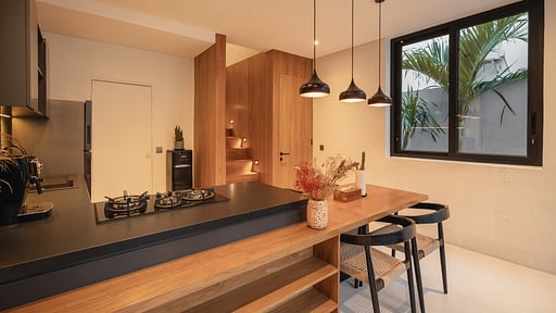 Makia Loft Kitchen