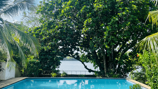 Mala Villa Бассейн