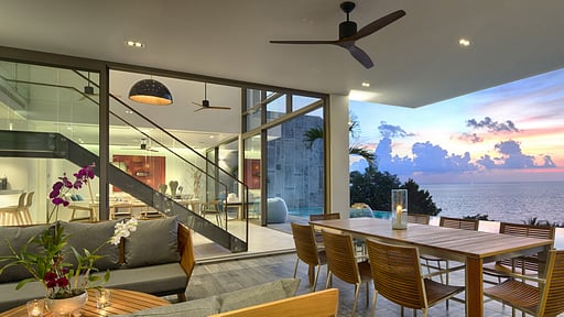 Malaiwana Duplex Dining area