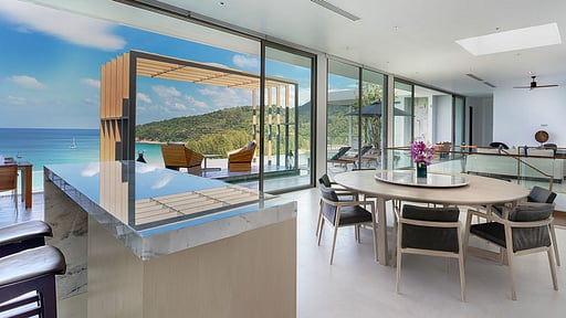 Malaiwana Penthouse Dining area