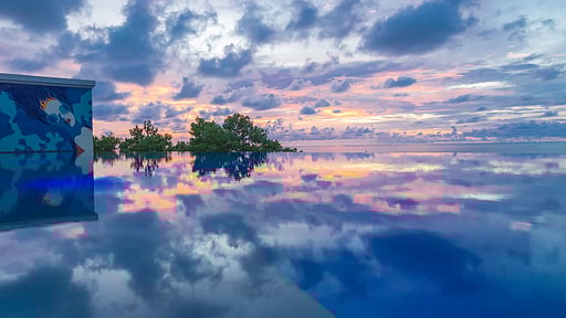 Malaiwana Villa M Swimming pool