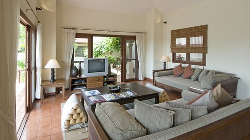 Manmuang Villa Living room