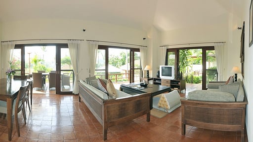 Manmuang Villa Living room