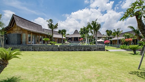 Mannao Estate Jardin