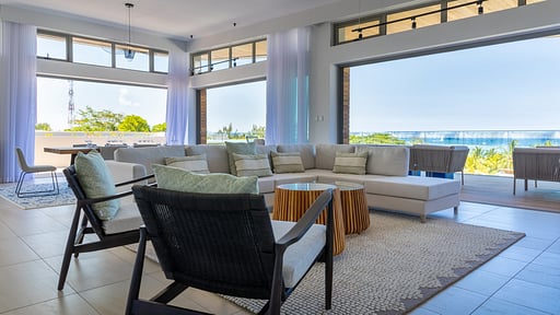 Manta Cove Penthouse Гостиная
