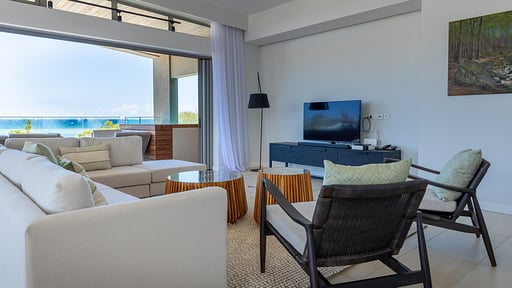 Manta Cove Penthouse Гостиная