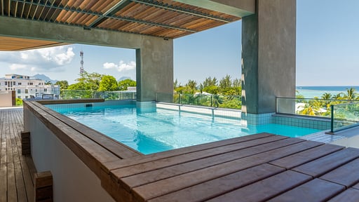 Manta Cove Penthouse Бассейн