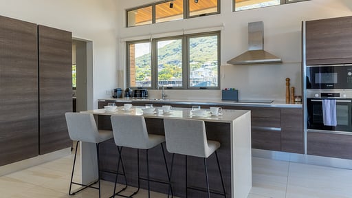Manta Cove Penthouse Кухня