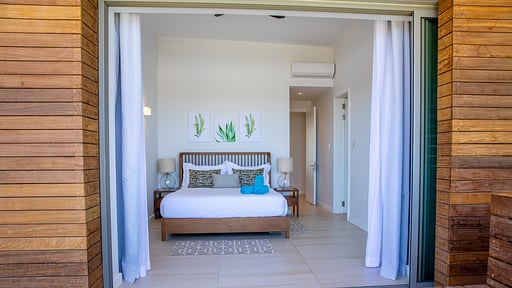 Manta Cove Penthouse Спальня 1