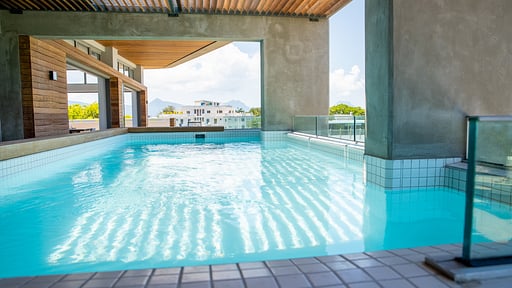 Manta Cove Penthouse Бассейн