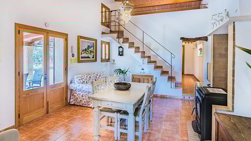 Les Rotes Sanchez Essecke