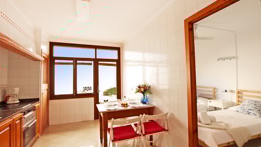 Mare de Deu del Carme House Dining area