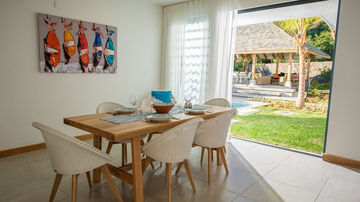 Marguery Villa Deluxe Eethoek