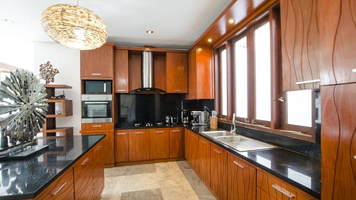 Mary's Beach Villa Кухня