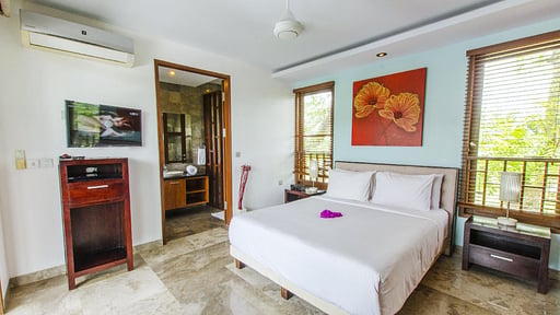 Mary's Beach Villa Спальня 3