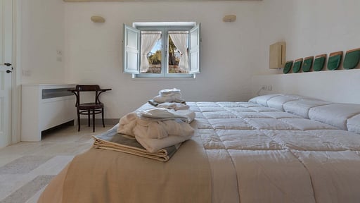 Masseria Santa Filomena Schlafzimmer 8