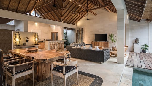 Massilia Estate Living room 3