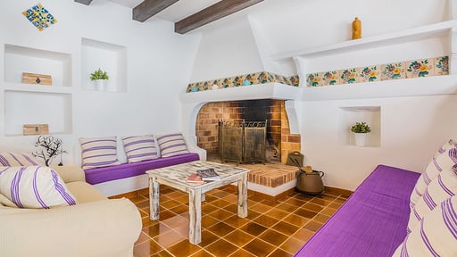 Can Giro Гостиная 2