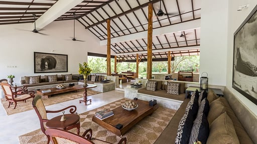 Mayur Lodge Living room