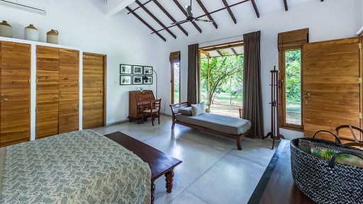 Mayur Lodge Bedroom 1