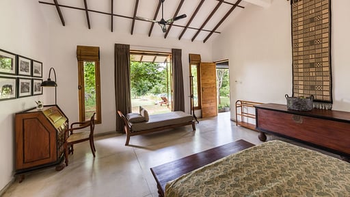 Mayur Lodge Bedroom 1