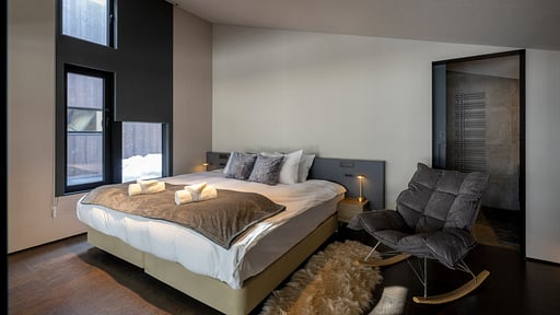 Meikeikyo Chalet Bedroom 1