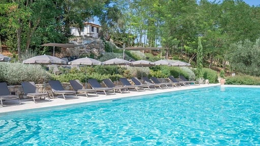 Melaiolo Modern Apartment Piscina