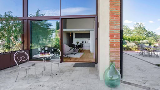 Melaiolo Modern Apartment Others