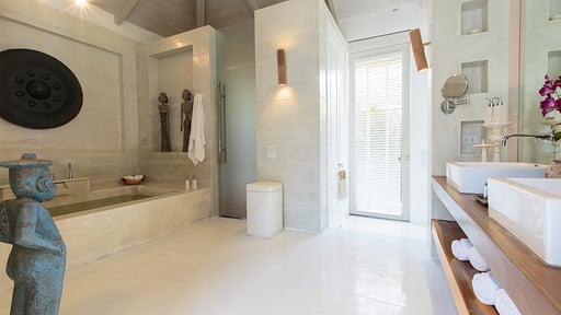 Mia Beach Villa Спальня 1