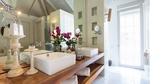 Mia Beach Villa Спальня 1