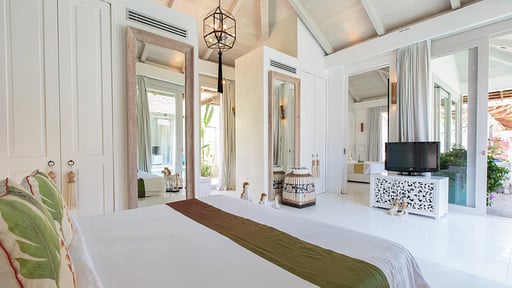 Mia Beach Villa Спальня 3