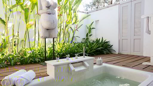 Mia Beach Villa Спальня 4