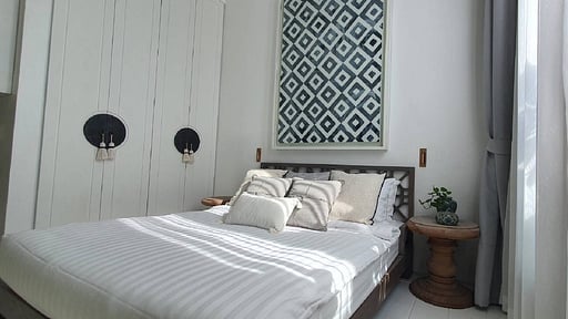 Mia Estate Спальня 13