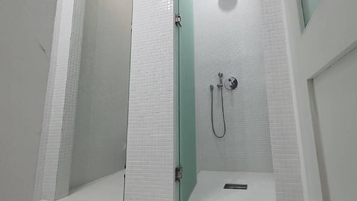 Mia Estate Спальня 6