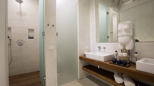 Mia Estate Спальня 11