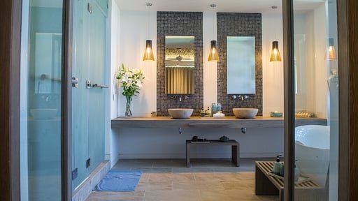 Mia Luxury Residence Bedroom 1