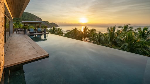Mia Luxury Residence Swimming pool