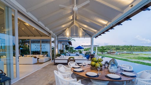 Mia Ocean Villa Zona de comedor