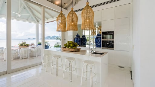 Mia Ocean Villa Cocina