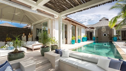 Mia Palm Villa Swimming pool