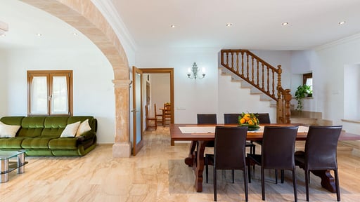 Carrussillo Обеденная зона