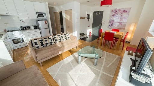 Miharashi Apartments Three Bedroom Living room