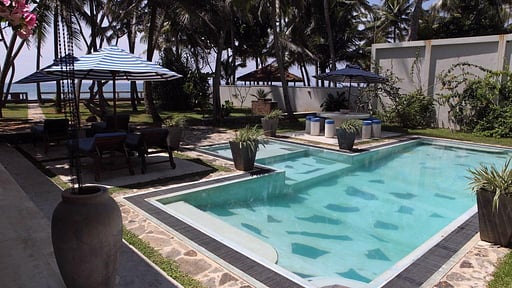 Mihiri Beach House Swimming pool