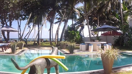 Mihiri Beach House Swimming pool