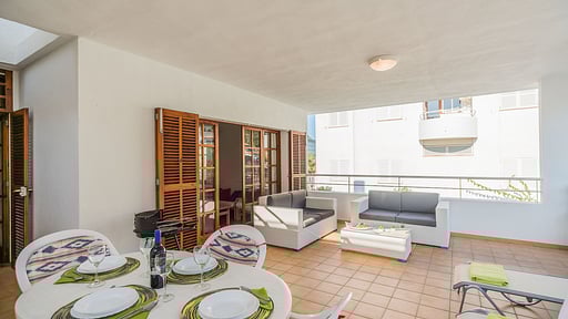 Bon Dia Terrace/Veranda