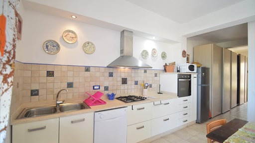 Mirage Apartment Kitchen