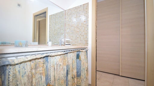 Mirage Apartment Bedroom 1