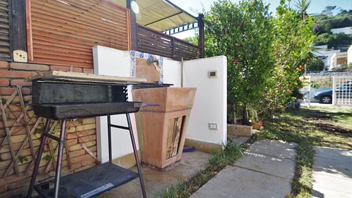 Mirage Apartment BBQ equipment