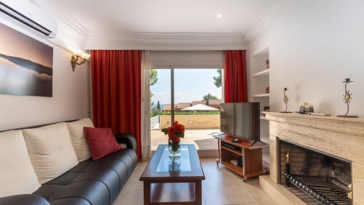 Miramar Apartment Living room