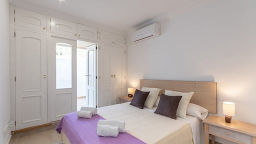 Miramar Apartment Bedroom 1